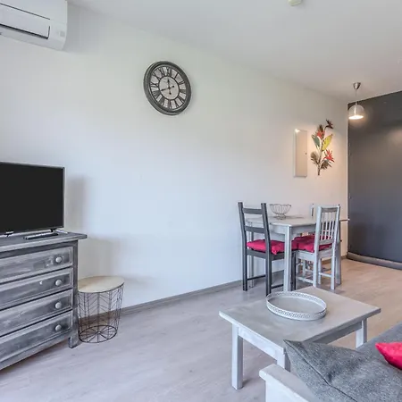 Apartment Appartement Bormes-Les-Mimosas